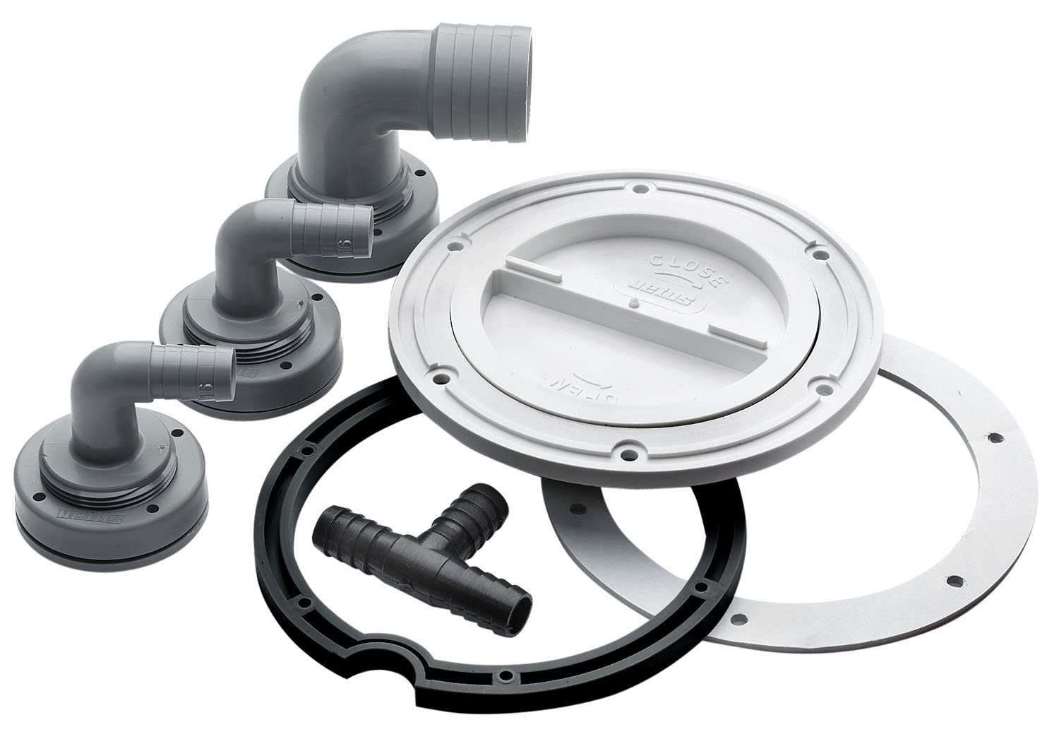 Connection kit for rigid water tanks